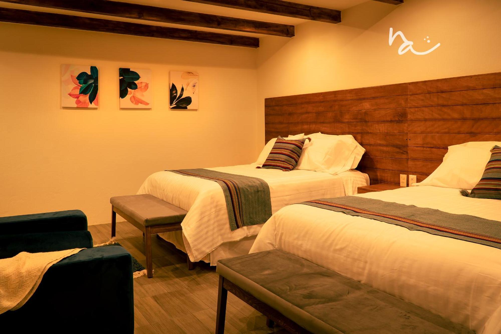 Na Hotel ซานกริสโตบัล เด ลาสกาซาส ภายนอก รูปภาพ