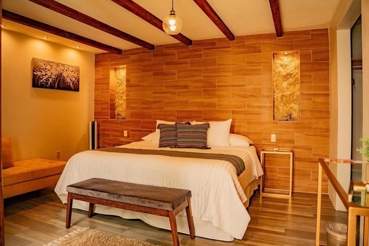 Na Hotel ซานกริสโตบัล เด ลาสกาซาส ภายนอก รูปภาพ