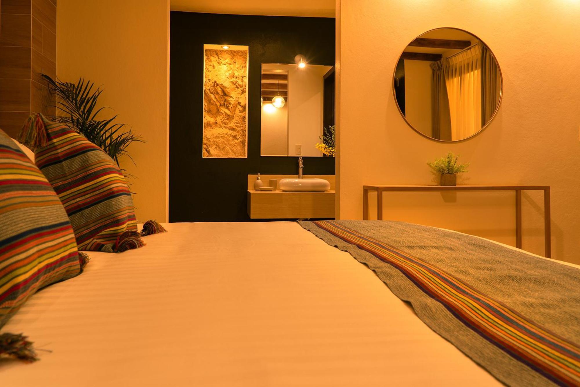 Na Hotel ซานกริสโตบัล เด ลาสกาซาส ภายนอก รูปภาพ