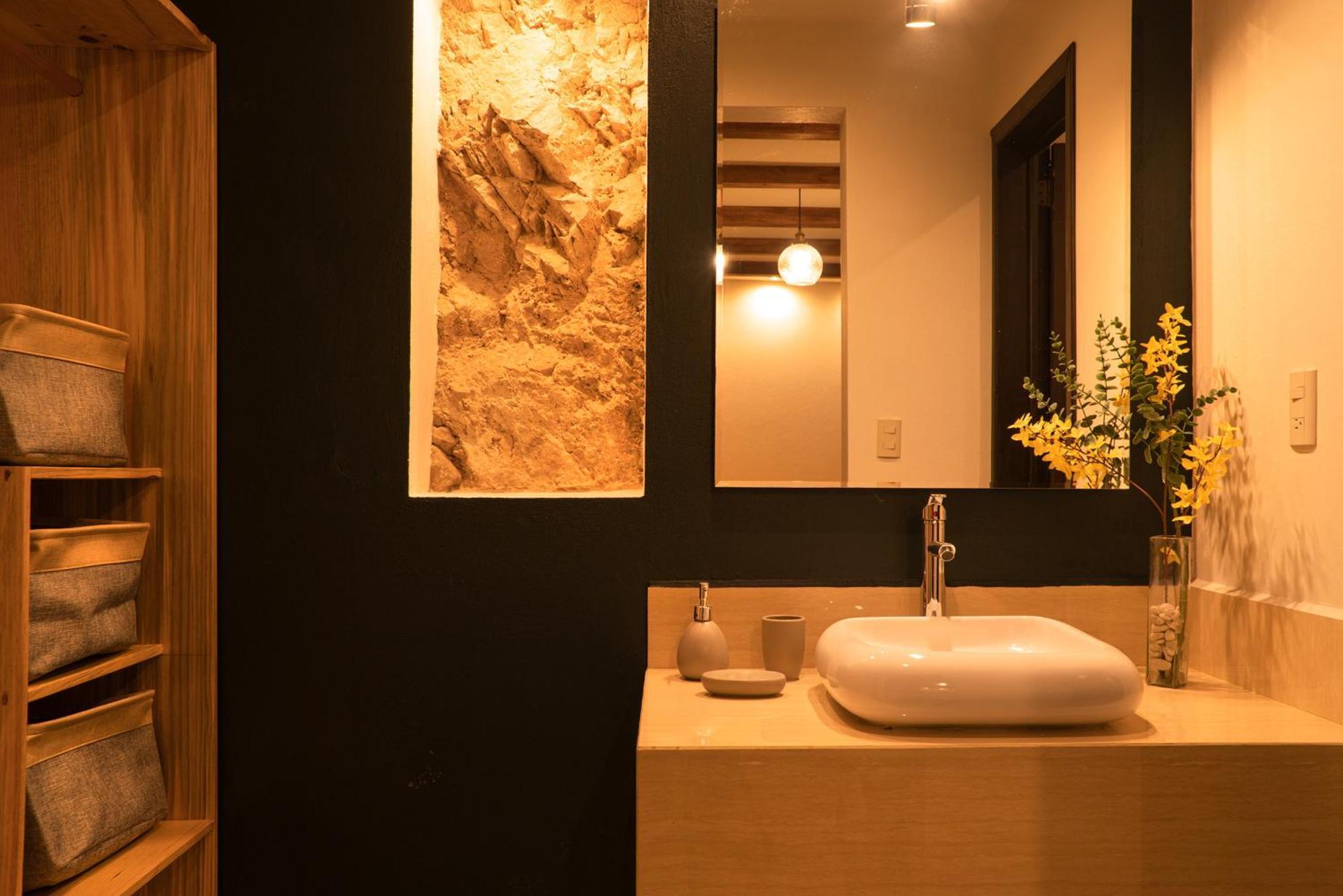 Na Hotel ซานกริสโตบัล เด ลาสกาซาส ภายนอก รูปภาพ